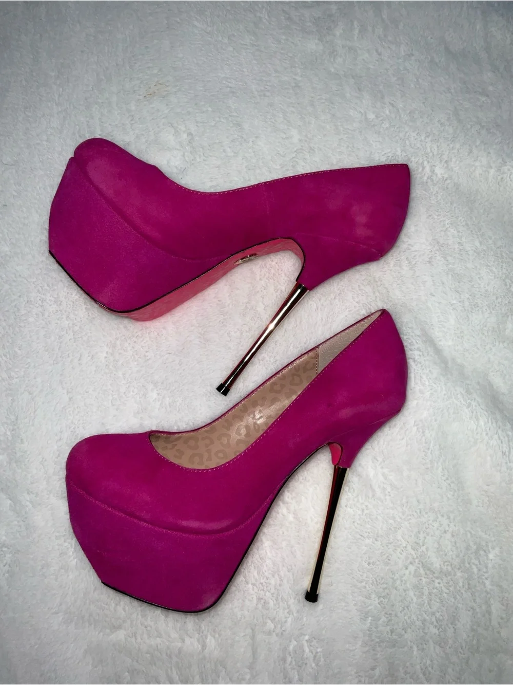 Betsey Johnson Fuchsia Platform Stiletto Pumps